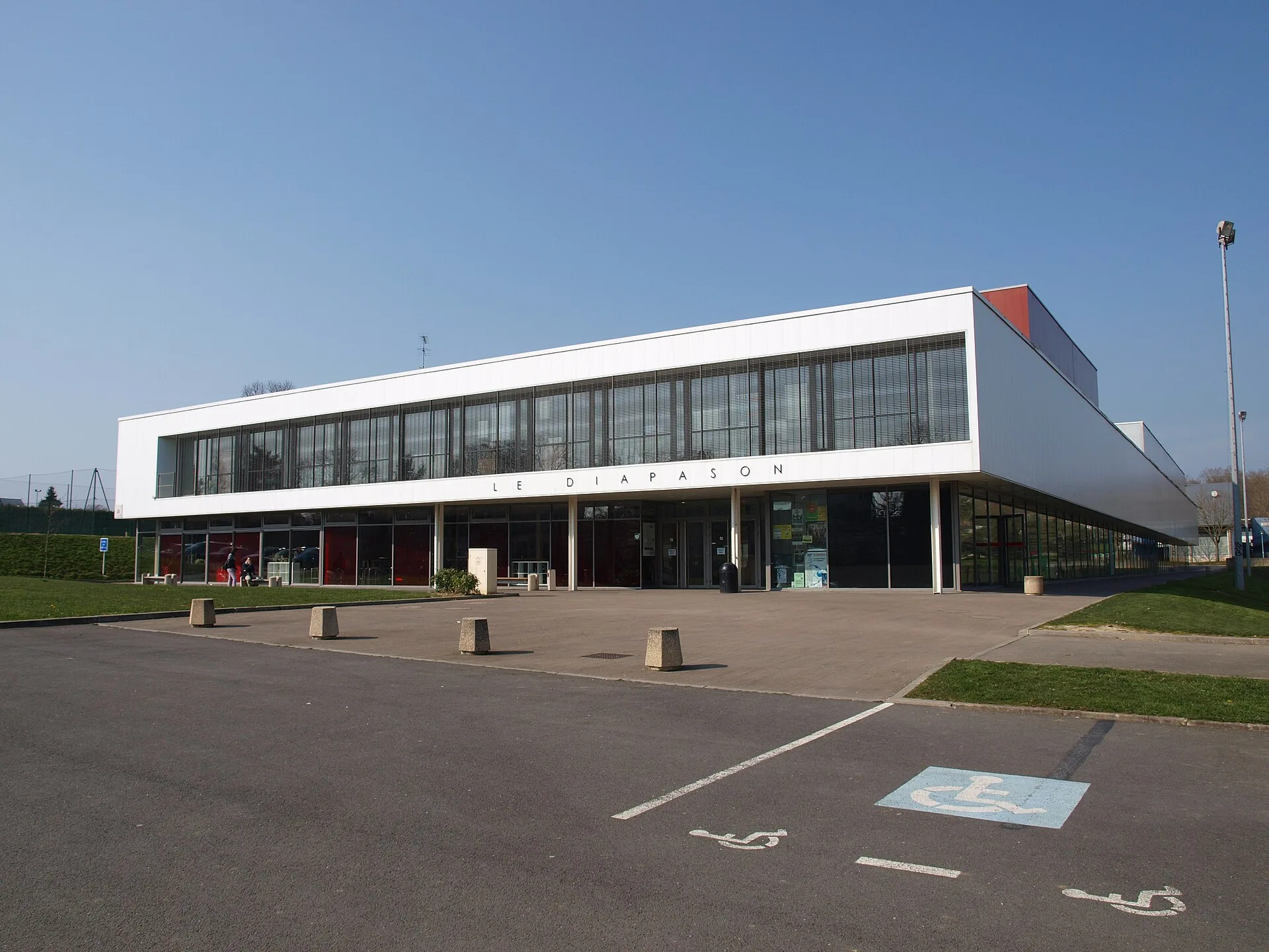 Le Diapason sur le campus de Beaulieu à Rennes.